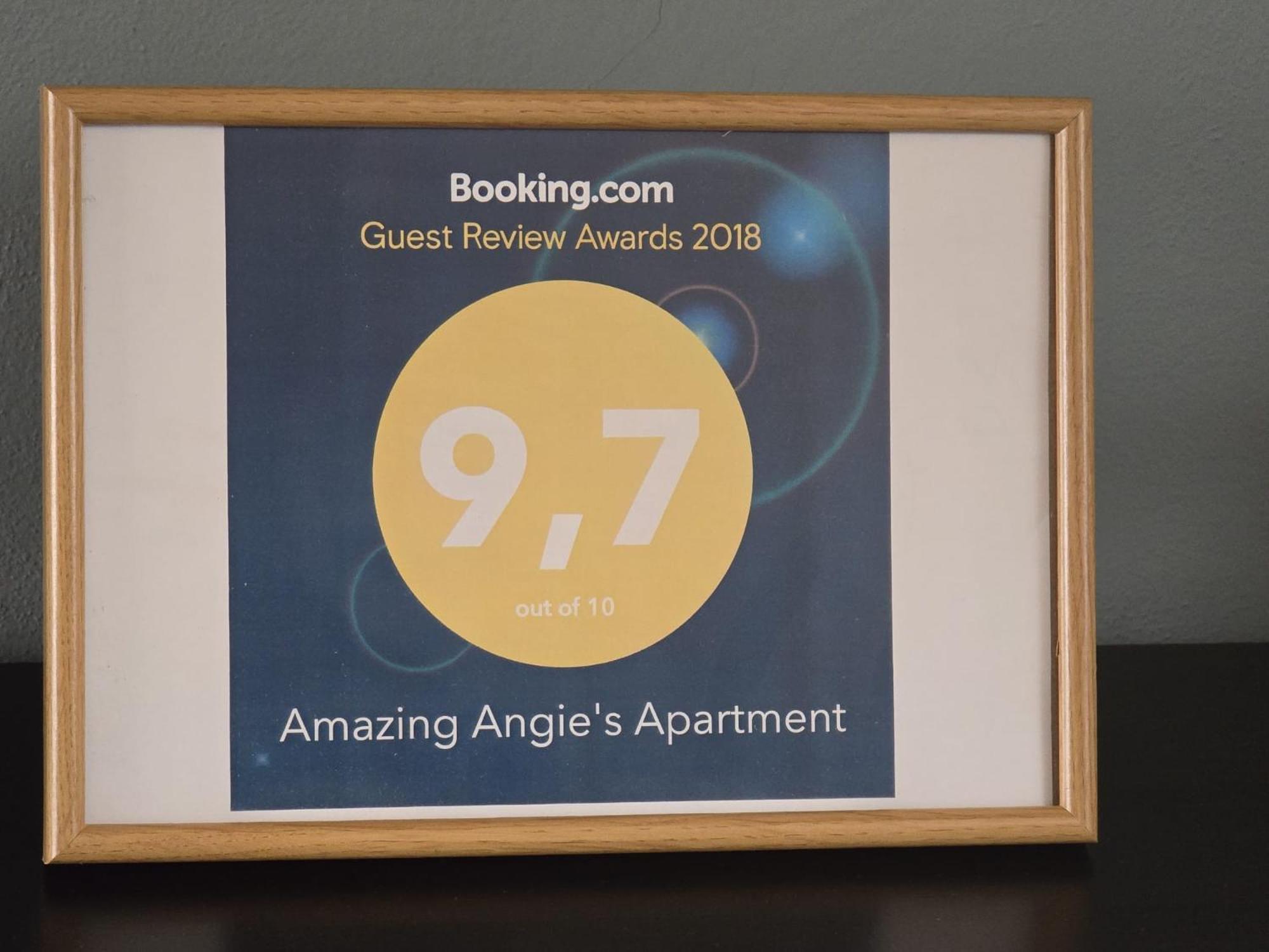 Amazing Angie'S Apartment Прага Екстер'єр фото